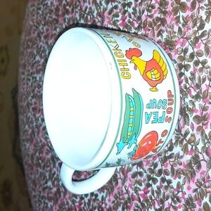 Soup mug. Tomato, chicken,pea, mushroom, vegetable soup.